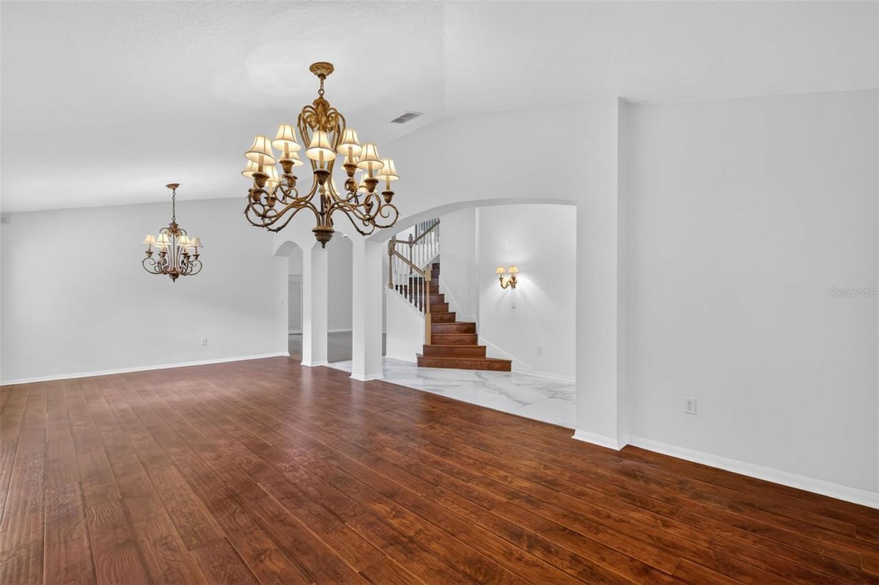 729 Strihal Loop, Oakland, FL 34787 Photo