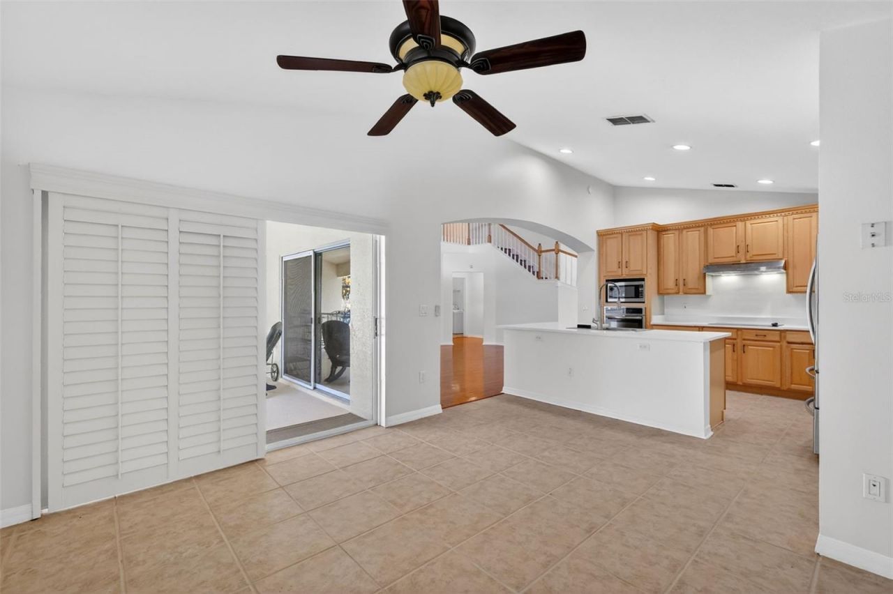 729 Strihal Loop, Oakland, FL 34787 Photo