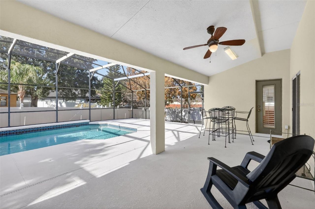 729 Strihal Loop, Oakland, FL 34787 Photo