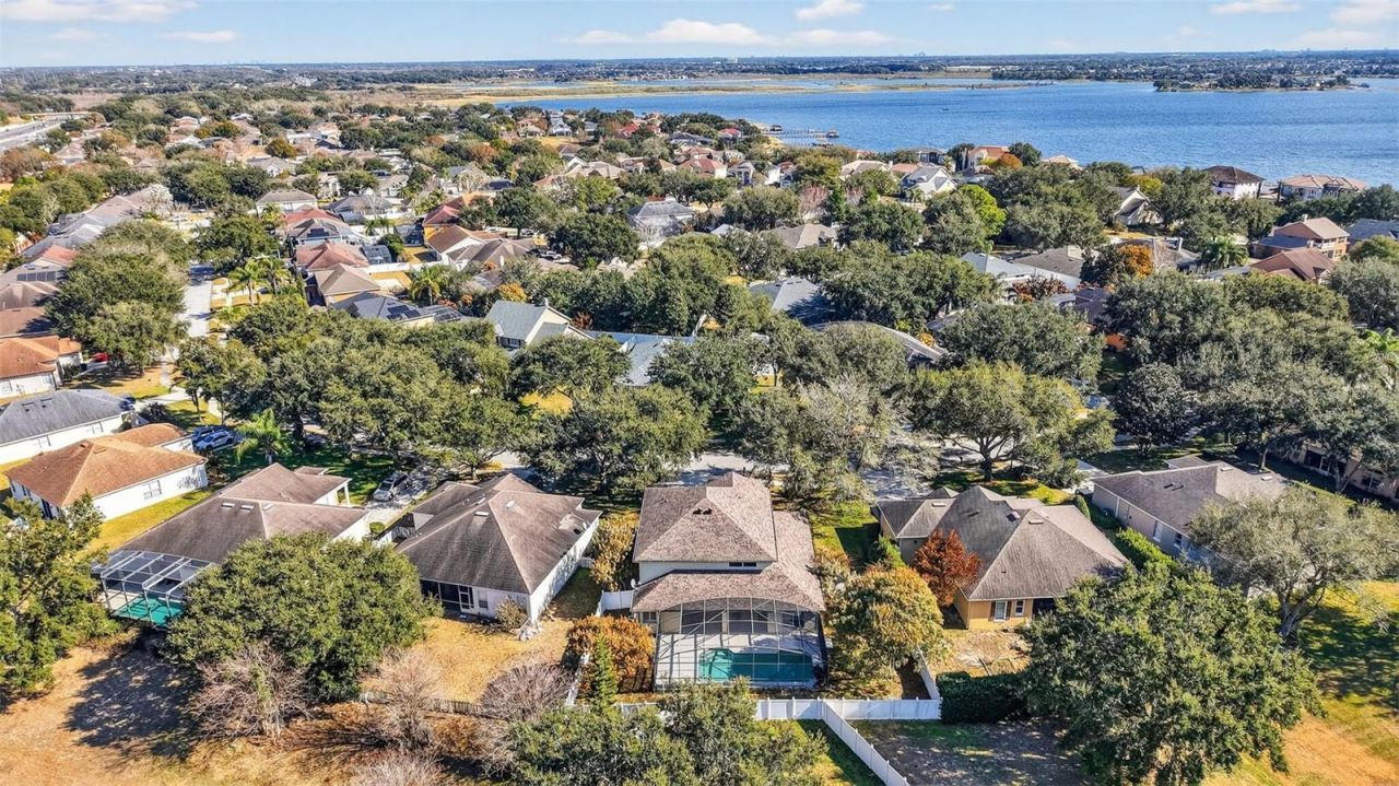 729 Strihal Loop, Oakland, FL 34787 Photo