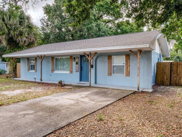 2122 LAKE BOULEVARD, WINTER HAVEN, FL 33881