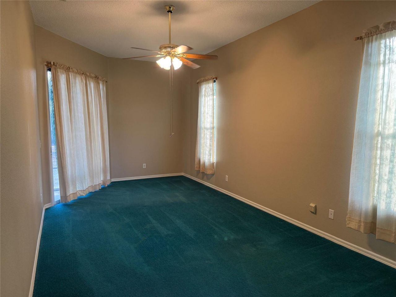 8424 E Zephyr Wing Court, Floral City, FL 34436 Photo