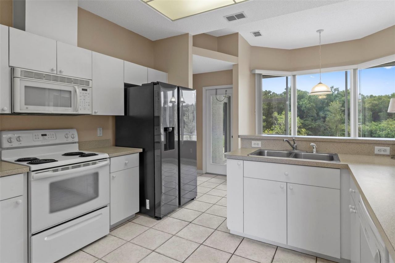 8424 E Zephyr Wing Court, Floral City, FL 34436 Photo
