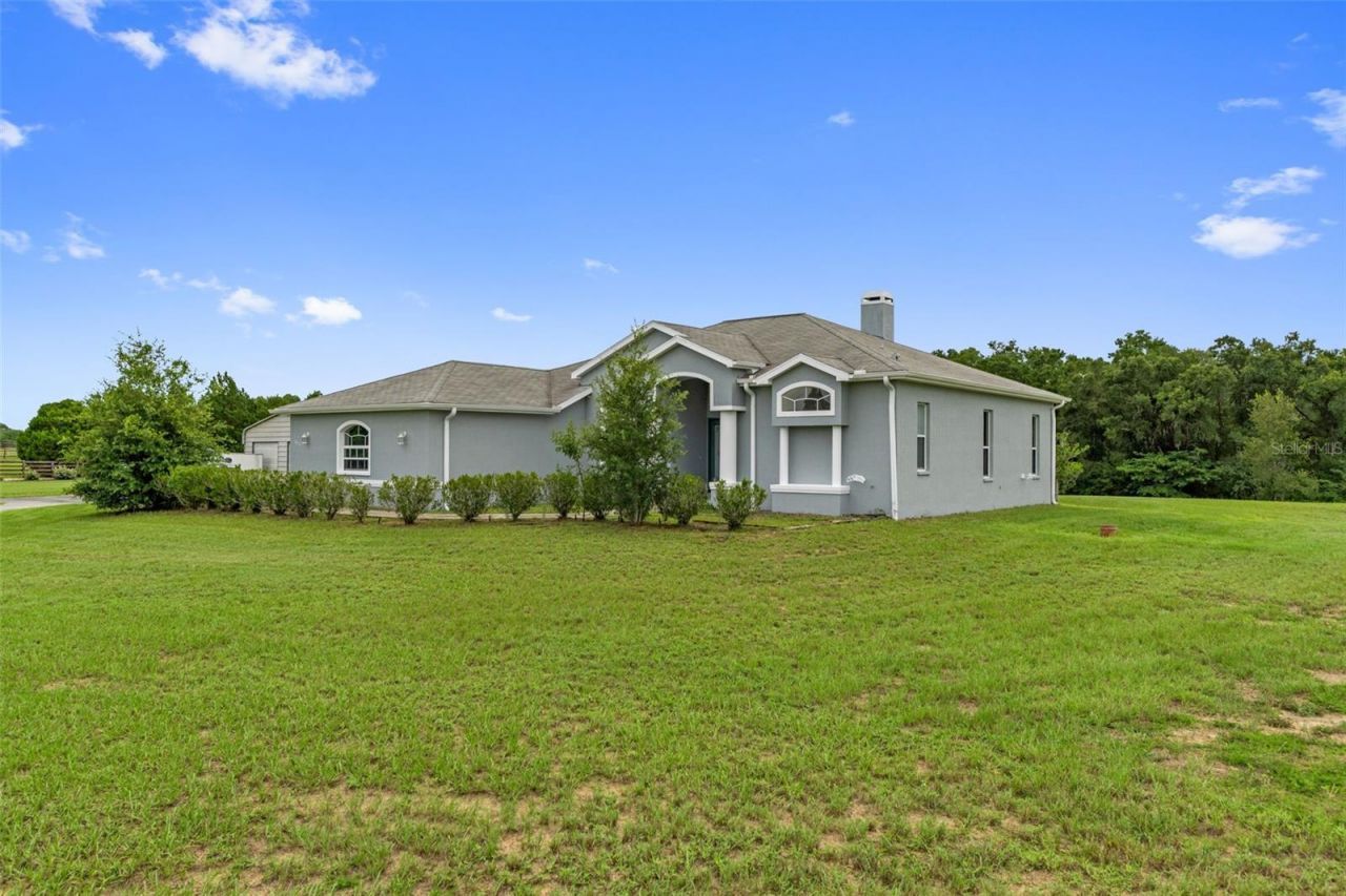 8424 E Zephyr Wing Court, Floral City, FL 34436 Photo