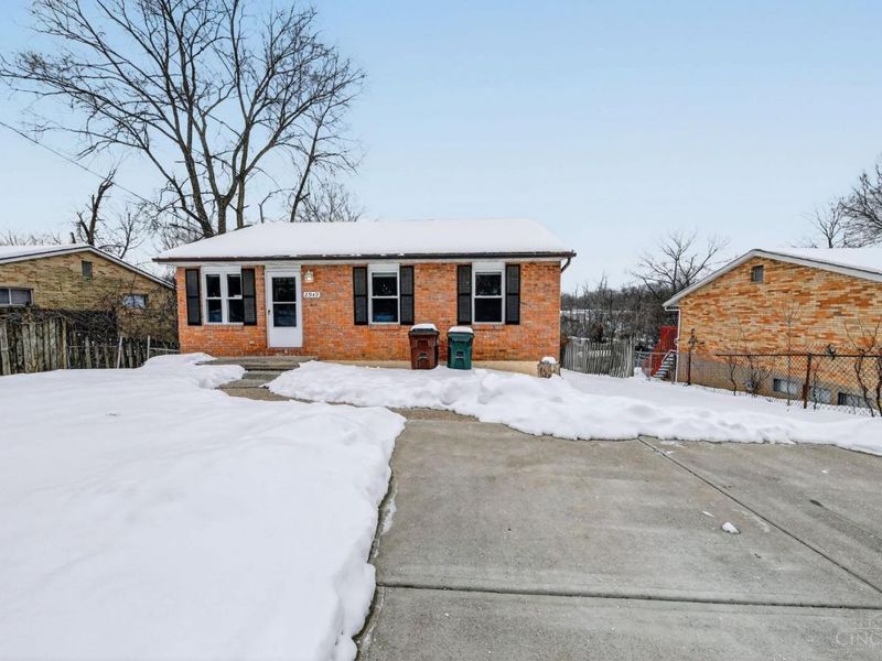 8949 Pippin Road, Colerain Township, OH 45251 Photo 1