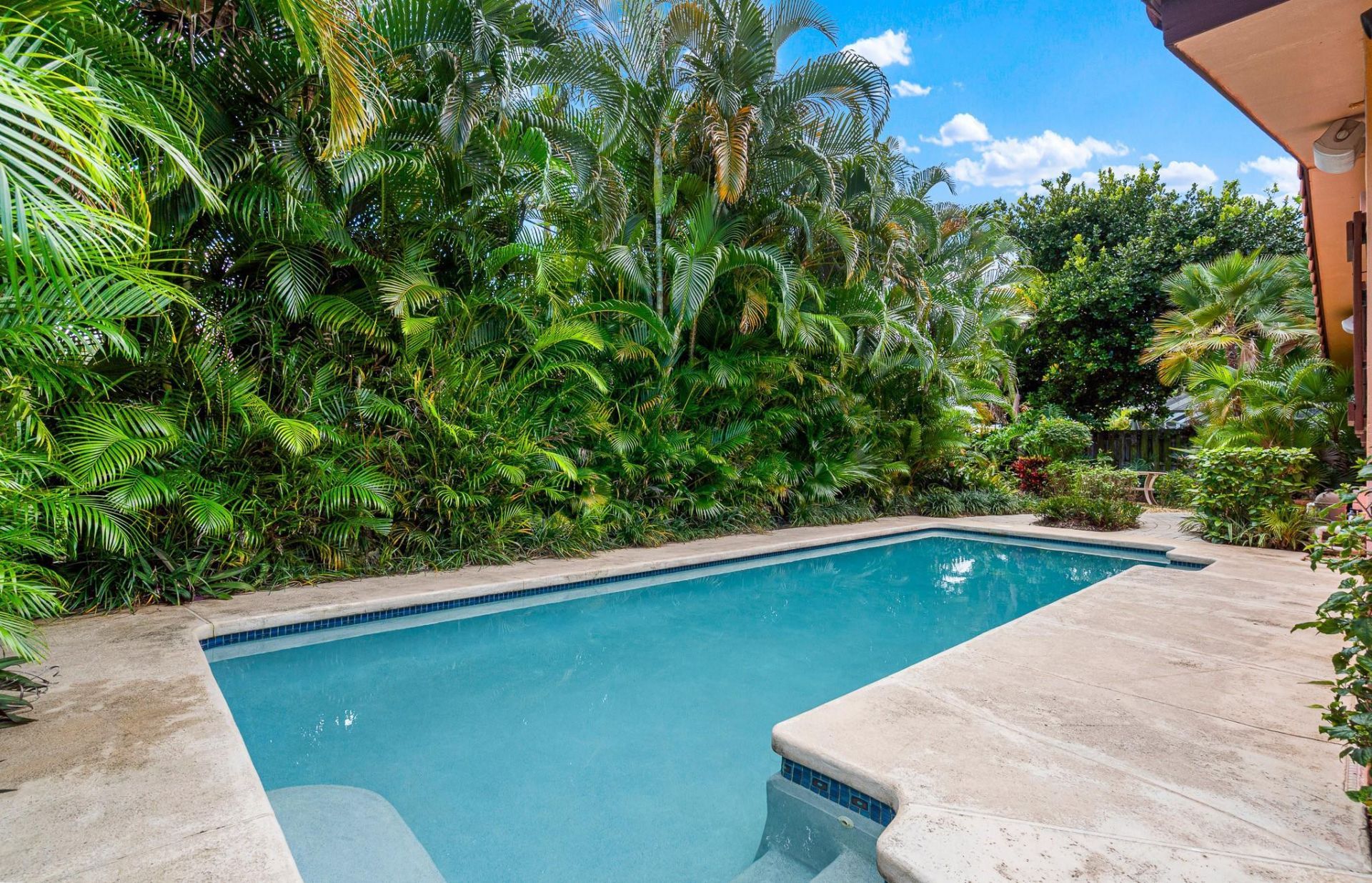 708 NW 6th Dr, Boca Raton, FL 33486 Photo