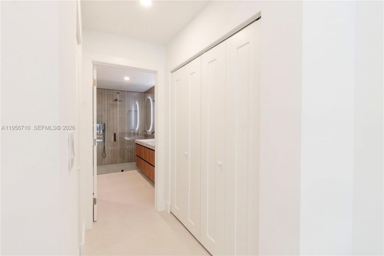 10831 SW 152nd Ct, Miami, FL 33196 Photo