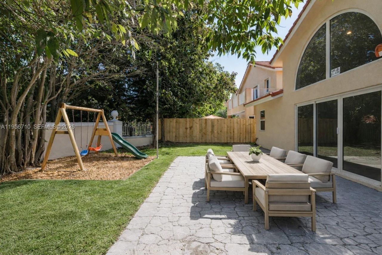 10831 SW 152nd Ct, Miami, FL 33196 Photo