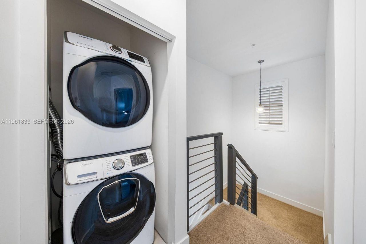 4480 NW 8th Pl, Plantation, FL 33317 Photo