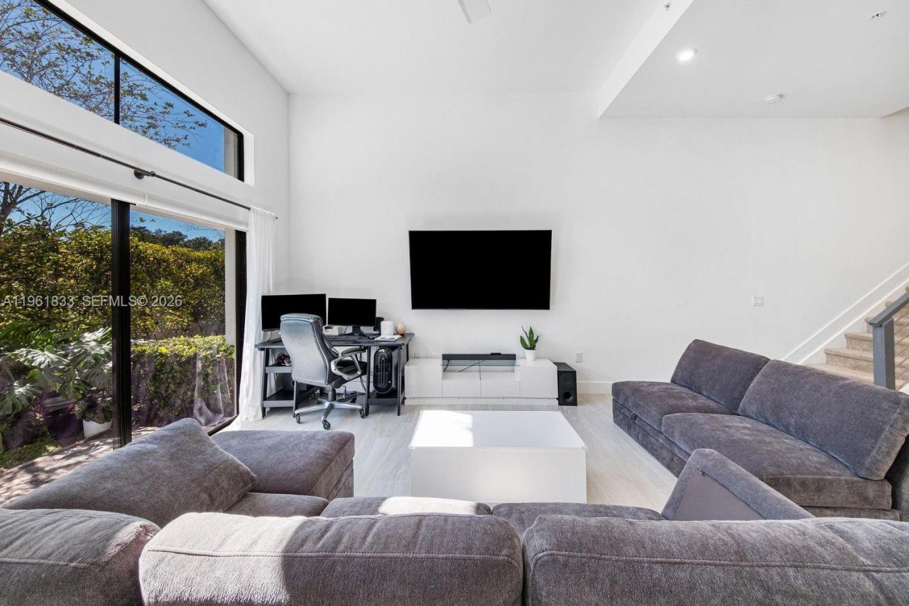 4480 NW 8th Pl, Plantation, FL 33317 Photo