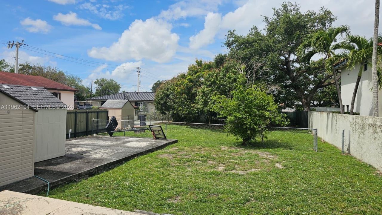 8891 SW 28th St, Miami, FL 33165 Photo