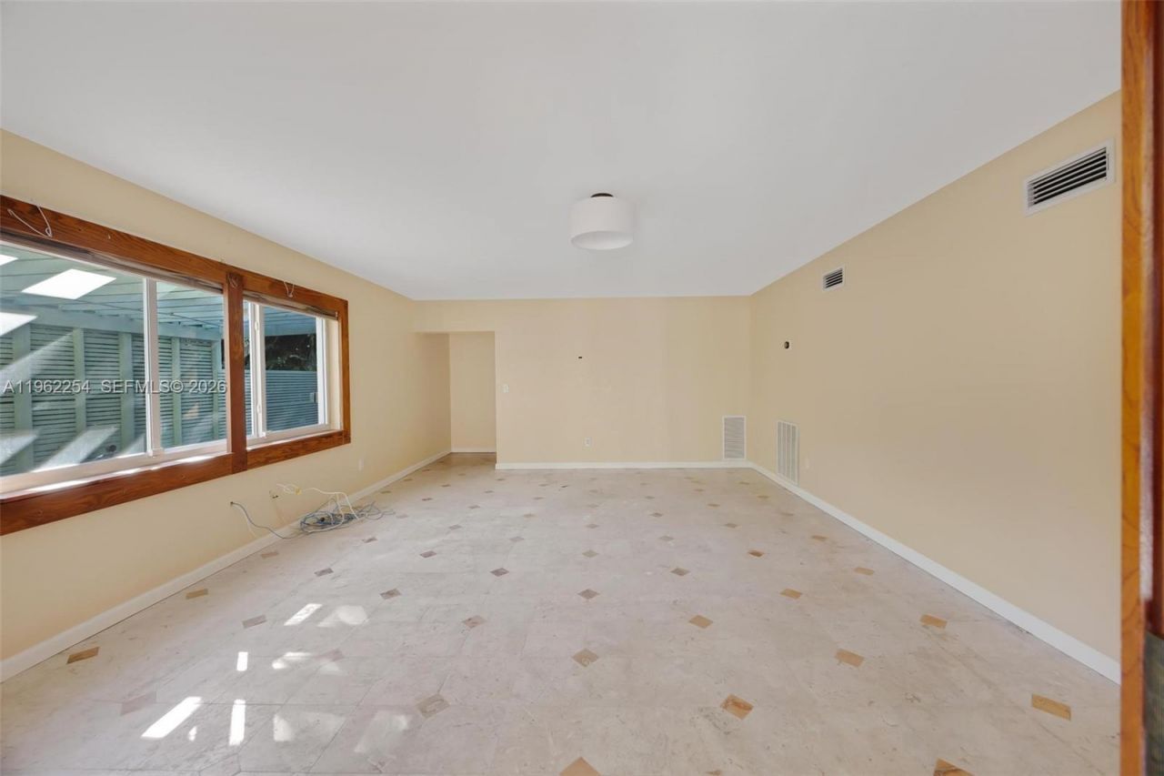 6630 SW 102nd St, Unit 6630, Pinecrest, FL 33156 Photo