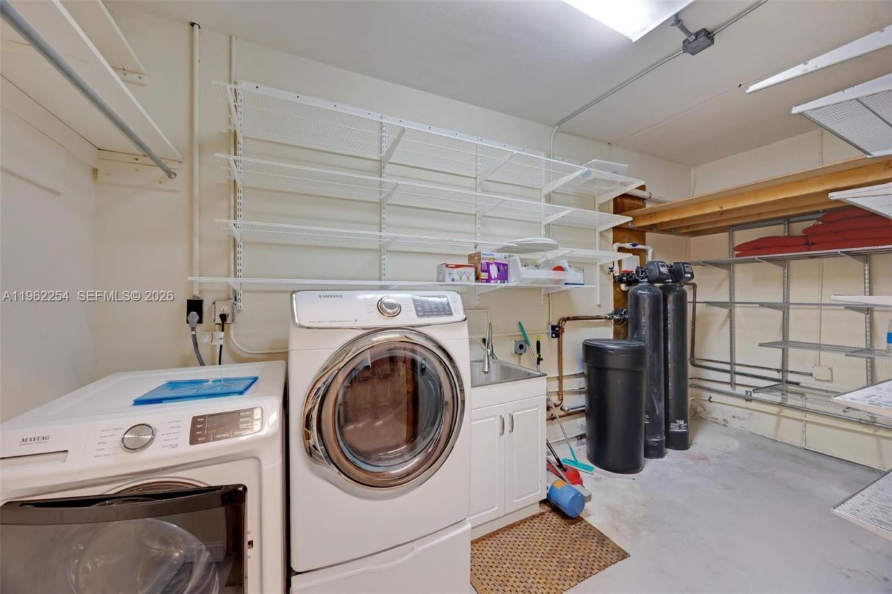 6630 SW 102nd St, Unit 6630, Pinecrest, FL 33156 Photo