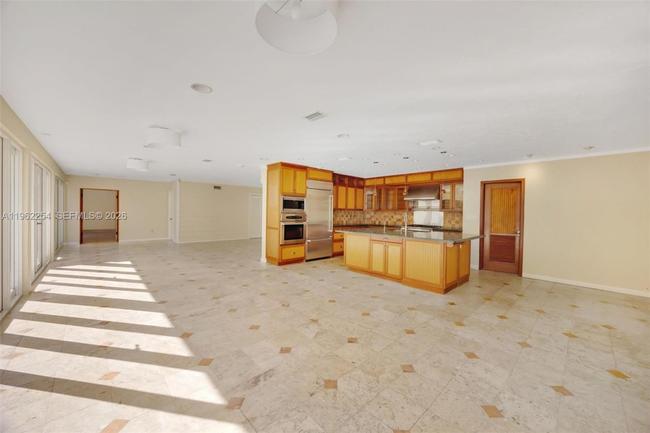 6630 SW 102nd St, Unit 6630, Pinecrest, FL 33156 Photo