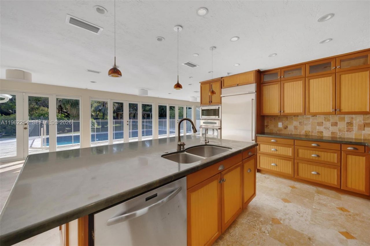 6630 SW 102nd St, Unit 6630, Pinecrest, FL 33156 Photo