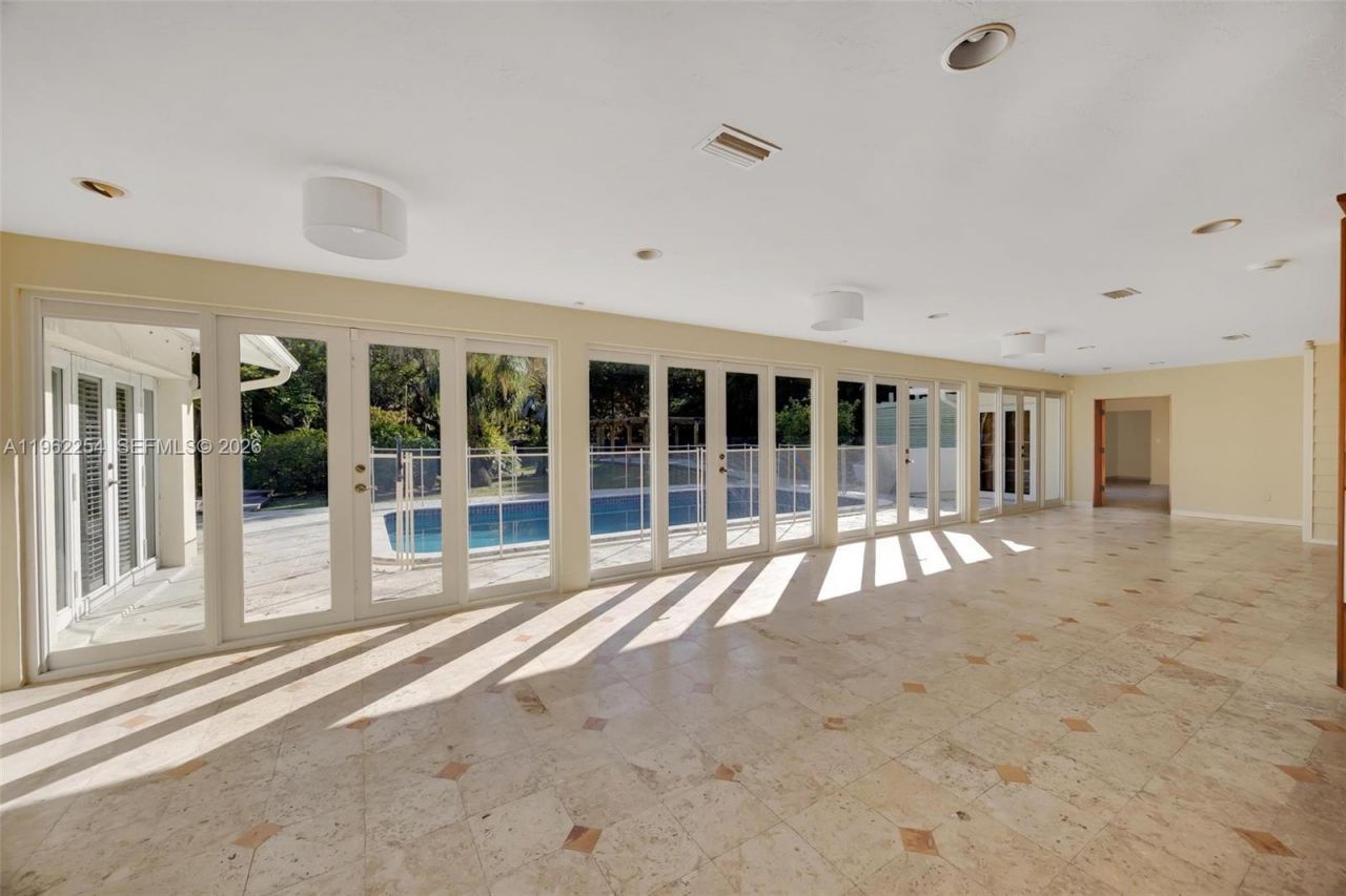 6630 SW 102nd St, Unit 6630, Pinecrest, FL 33156 Photo