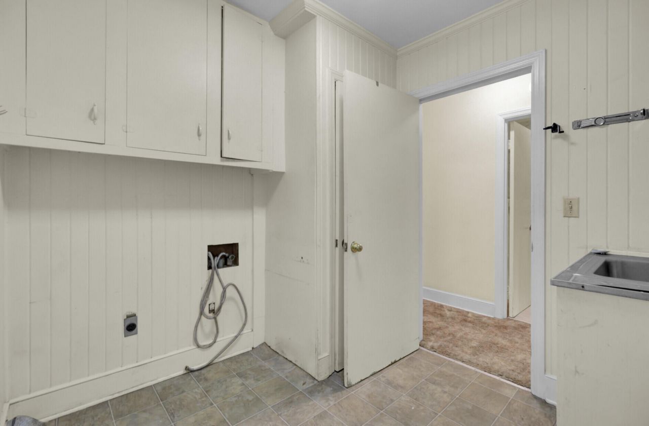 640 Bennett Street Photo 21