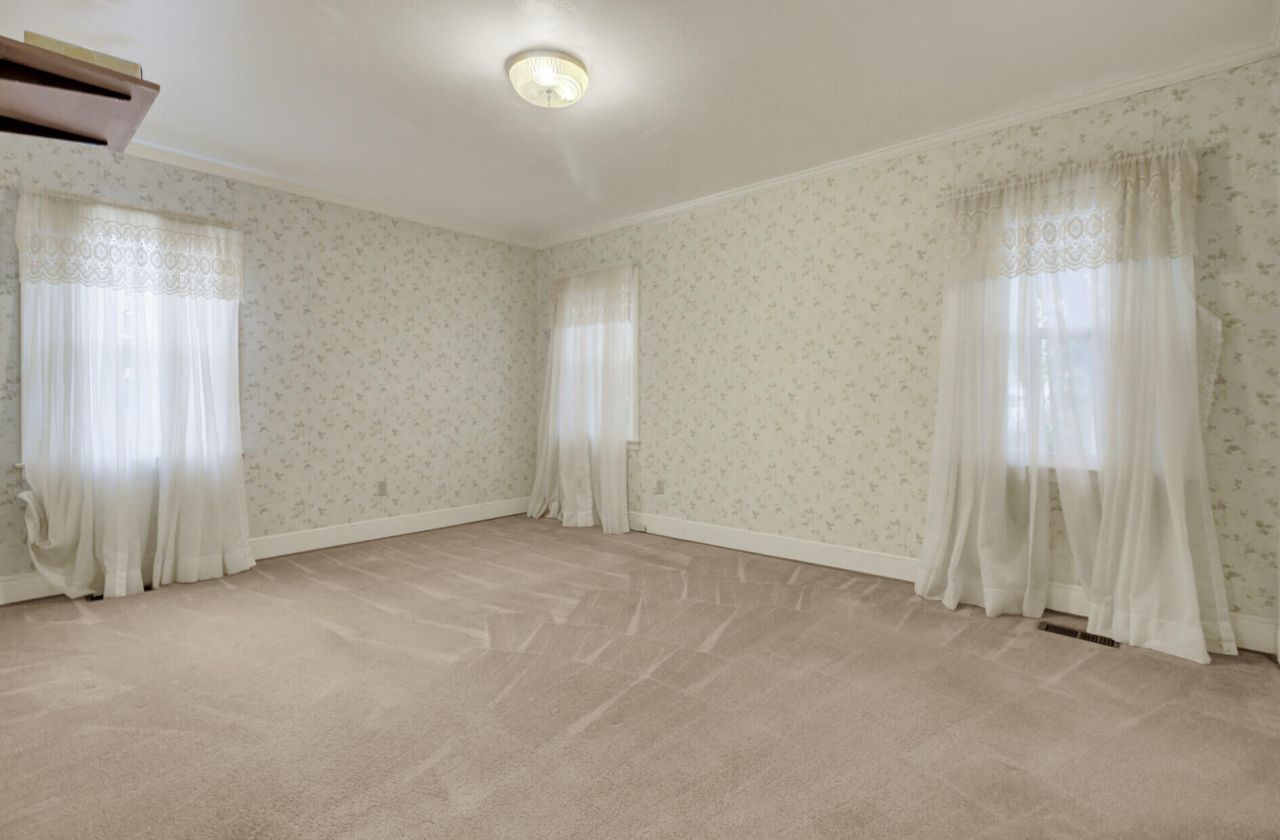 640 Bennett Street Photo 22