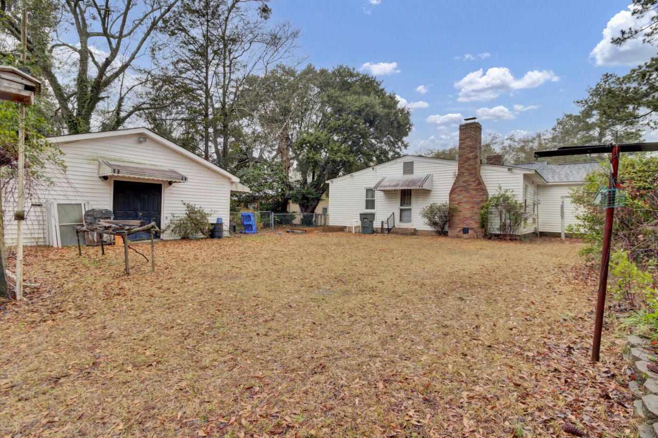 640 Bennett Street Photo 35