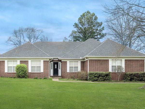 25 Glendale Drive, Cabot, AR 72023