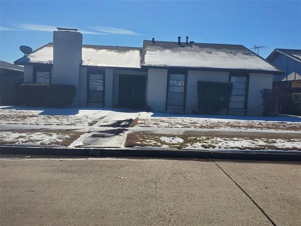 7118 Blackwillow Lane, Dallas, TX 75249