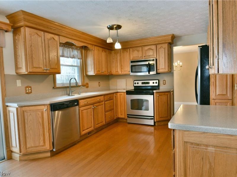 220 Wae Trail, Cortland, OH 44410 Photo 13