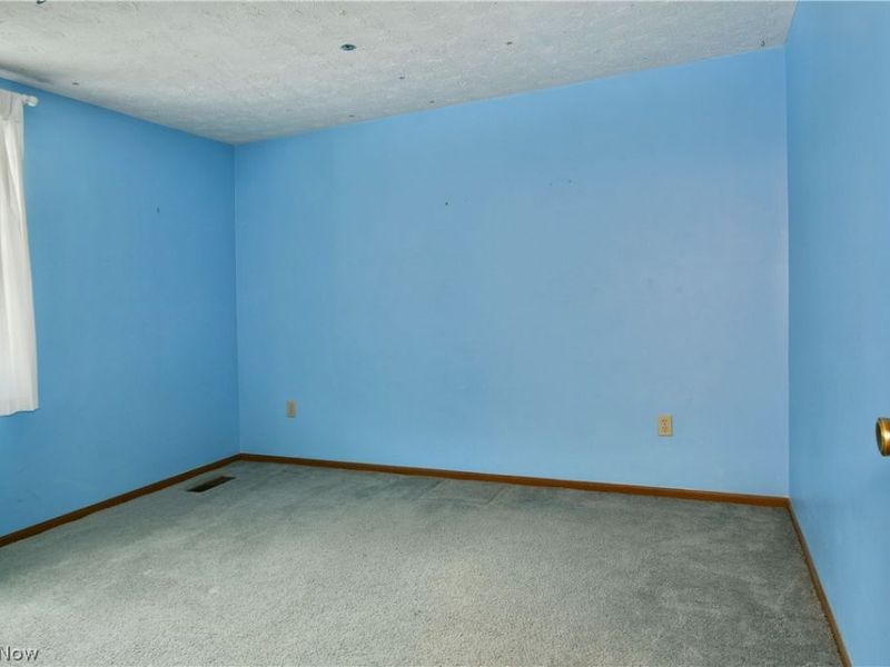 220 Wae Trail, Cortland, OH 44410 Photo 21