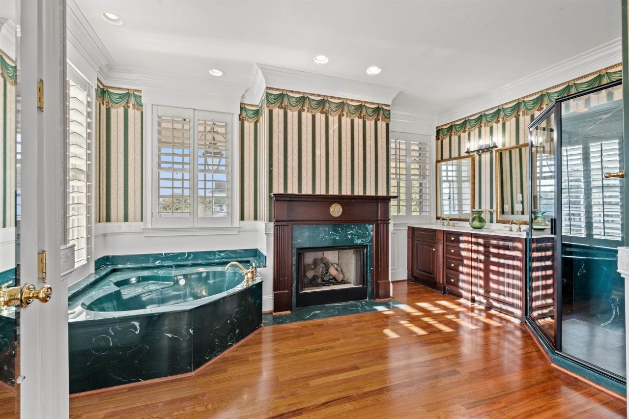 101 Greenwich Dr. Photo 19