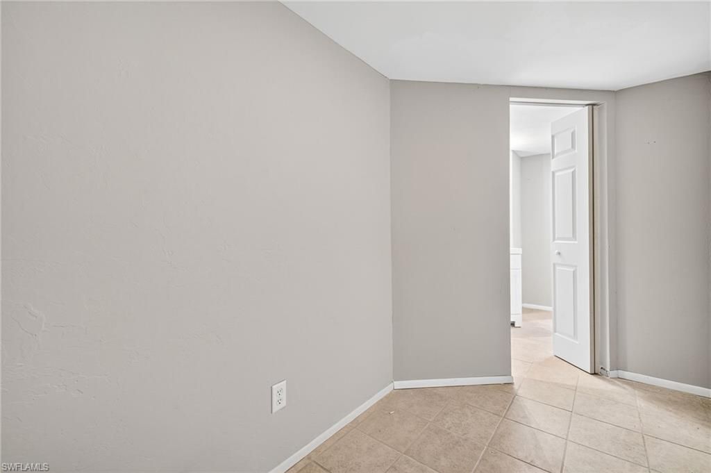9635 Eaton Gardens Ln, Unit 104, Fort Myers, FL 33919 Photo