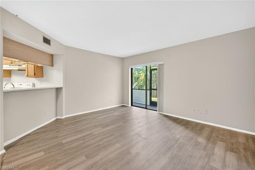 9635 Eaton Gardens Ln, Unit 104, Fort Myers, FL 33919 Photo