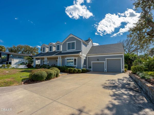 2 Hickory Lane, Daytona Beach, FL 32118