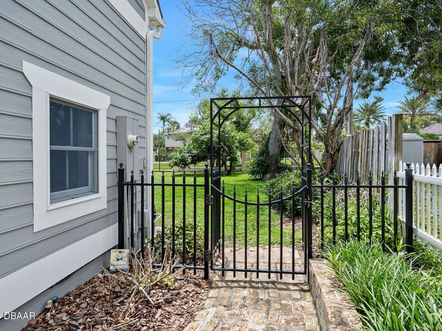 Property Image 47
