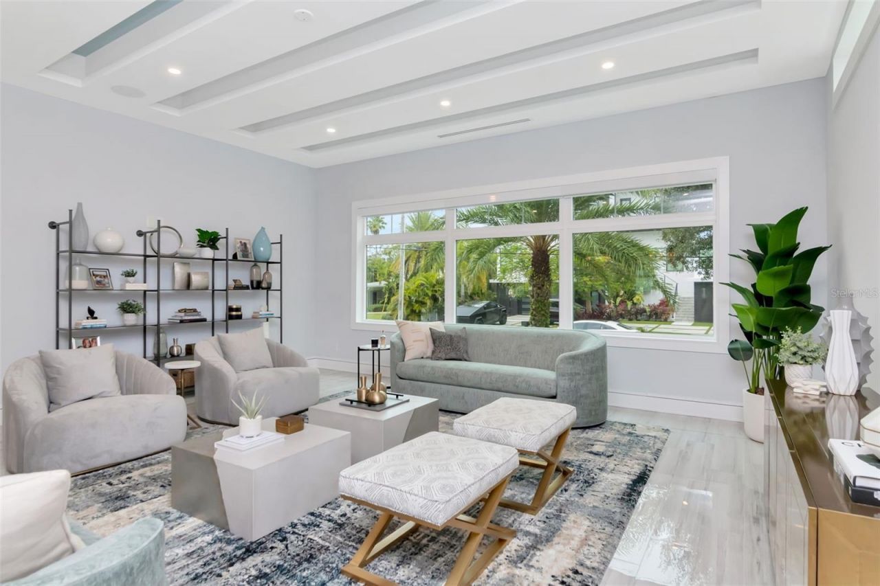 4936 W San Rafael Street, Tampa, FL 33629 Photo