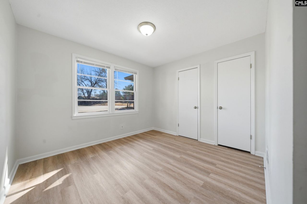 120 Kelly Ct Photo 10