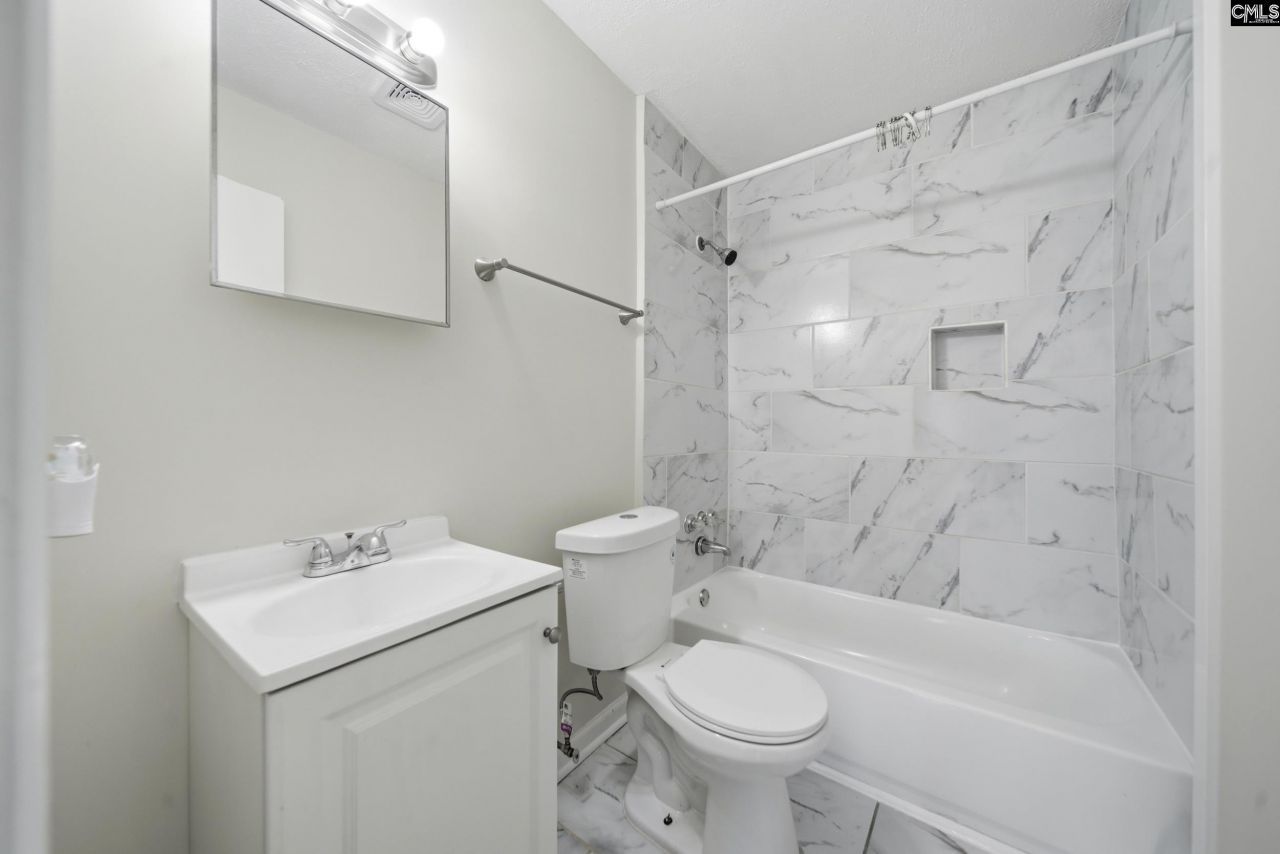 120 Kelly Ct Photo 15