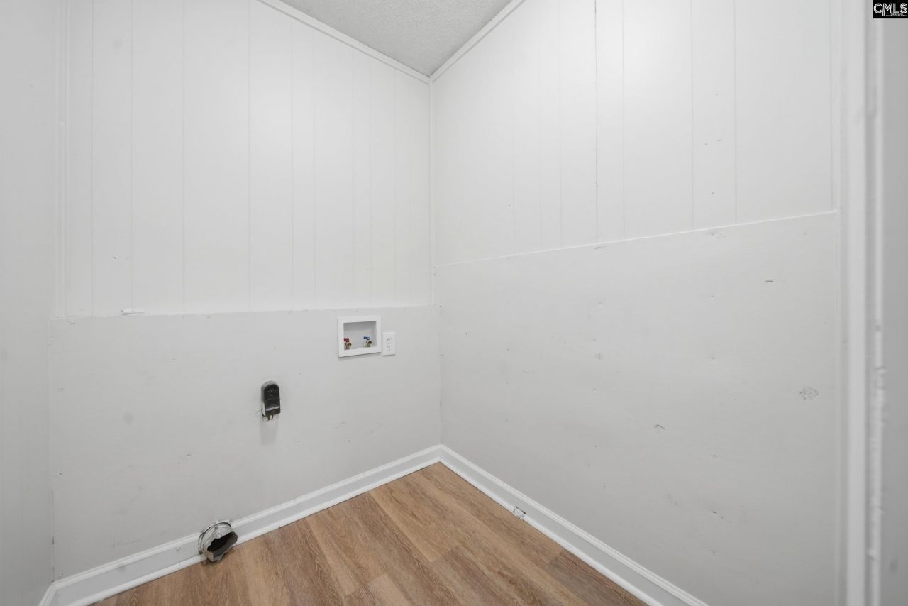 120 Kelly Ct Photo 18