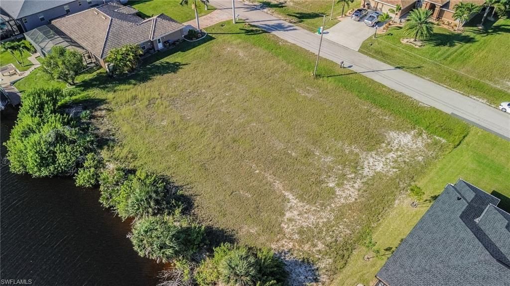 1019 NW 35th Ave, Cape Coral, FL 33993 Photo