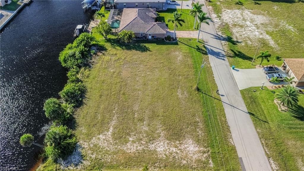 1019 NW 35th Ave, Cape Coral, FL 33993 Photo