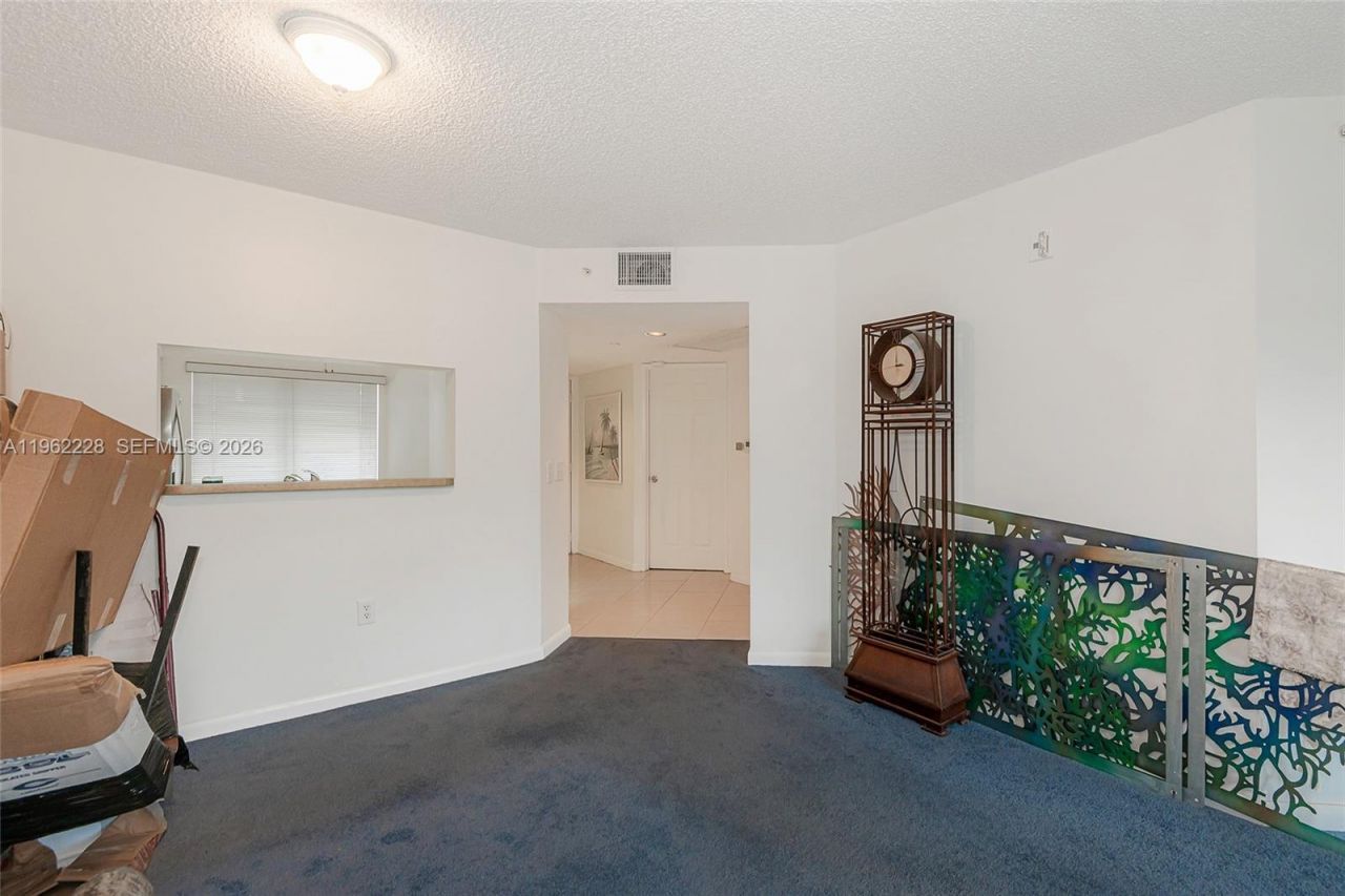 12550 SW 15th St, Unit 302E, Pembroke Pines, FL 33027 Photo