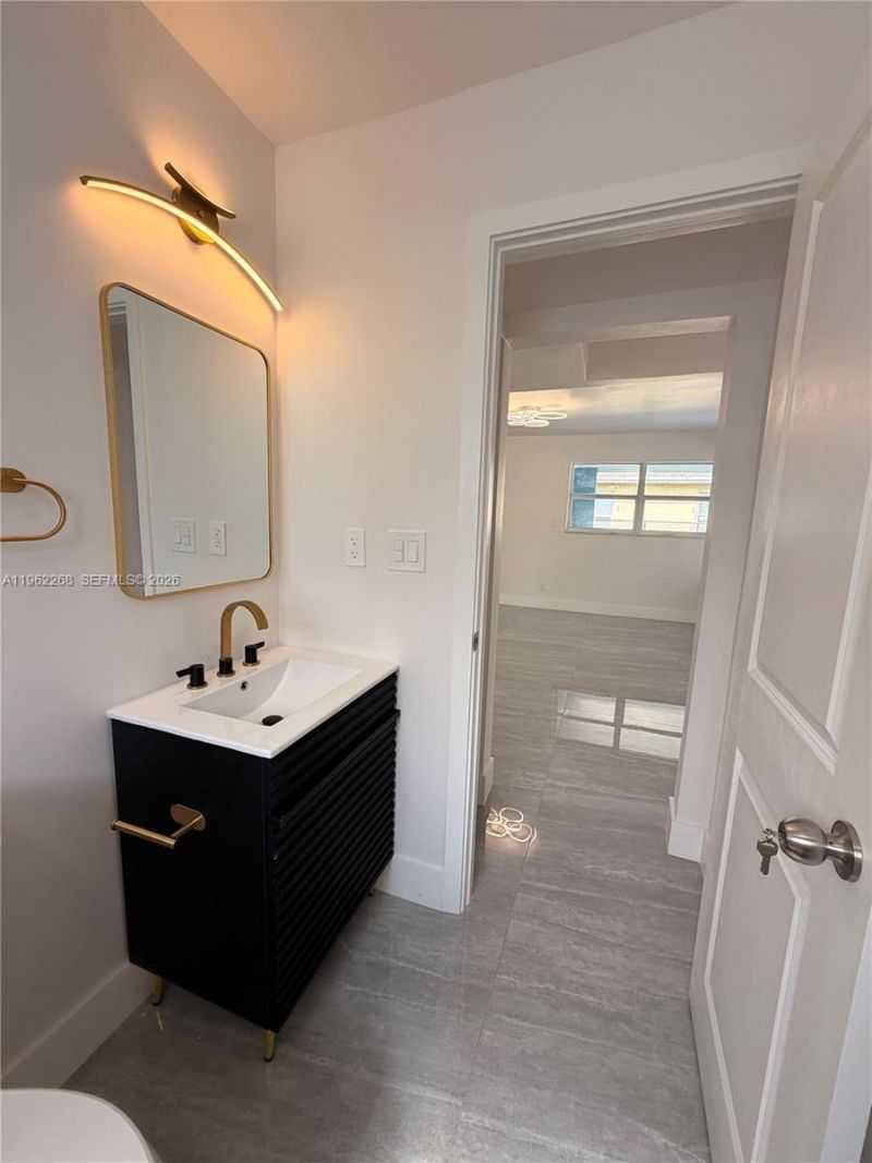 809 NW 12th Ave, Fort Lauderdale, FL 33311 Photo