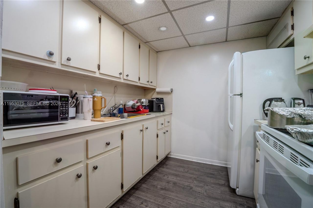 251 SW 134th Way, Unit 302M, Pembroke Pines, FL 33027 Photo