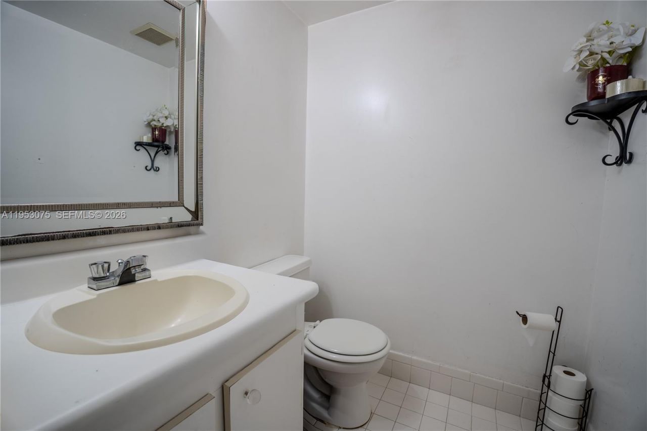 251 SW 134th Way, Unit 302M, Pembroke Pines, FL 33027 Photo