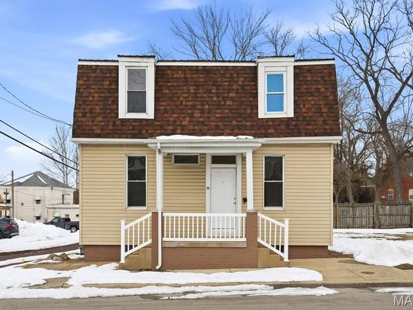 111 W C Street, Belleville, IL 62220