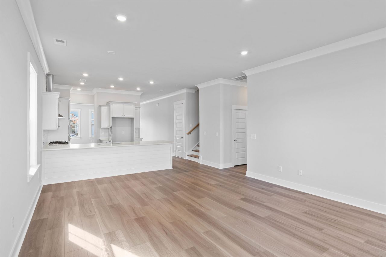 216 Atlantic Breeze St. Photo 18