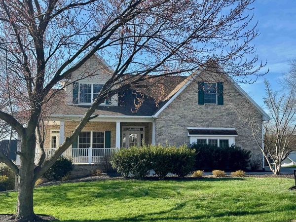 203 KESWICK CIR, DAYTON, VA 22821