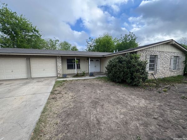 5031 Lancelot, San Antonio, TX 78218