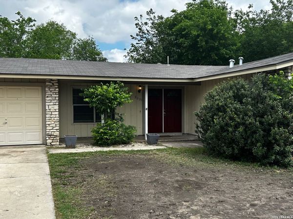5031 Lancelot, San Antonio, TX 78218