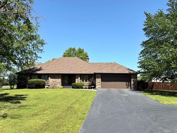 1355 E Highway Ee, El Dorado Springs, MO 64744