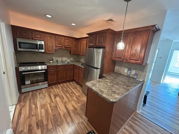 12 Verbena Ave Turnpike, Floral Park, NY 11001