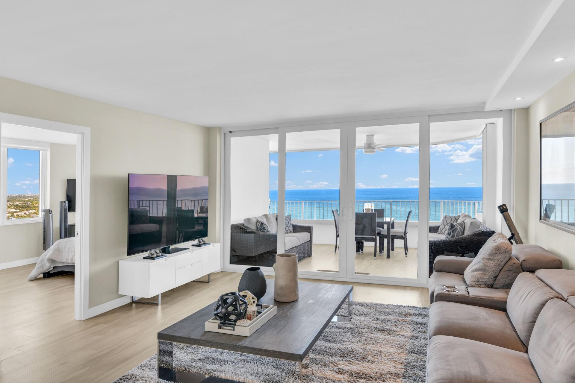 500 S Ocean Boulevard, Unit 1807, Boca Raton, FL 33432 Photo